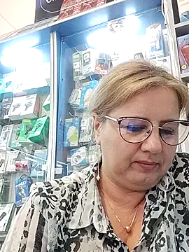 LustyyX online show from June 26, 2026, 11:27 am