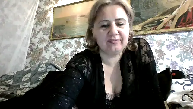 Snapshot of LustyyX chatting on November 19, 2025, 6:30 pm LustyyX online show from November 19, 2025, 6:30 pm