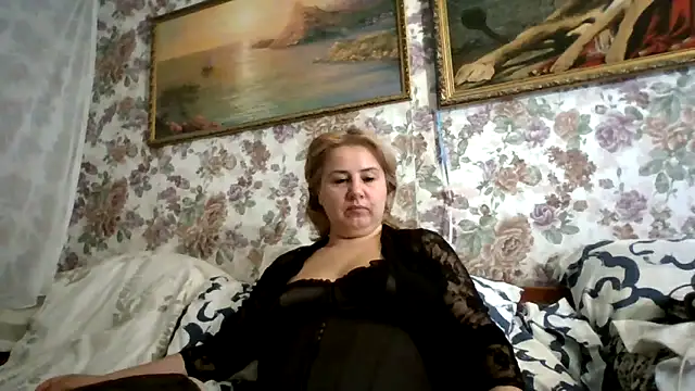 Snapshot of LustyyX chatting on October 28, 2025, 5:56 pm LustyyX online show from October 28, 2025, 5:56 pm