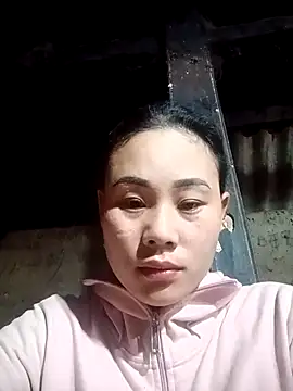 Snapshot of Ruaiuoi chatting on February 10, 2026, 10:20 pm Ruaiuoi online show from February 10, 2026, 10:20 pm