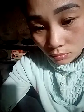 Snapshot of Ruaiuoi chatting on February 11, 2026, 11:04 pm Ruaiuoi online show from February 11, 2026, 11:04 pm