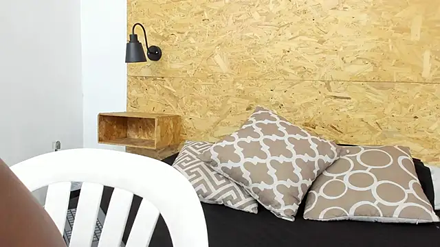 santiblack7 online show from October 17, 2025, 7:26 pm