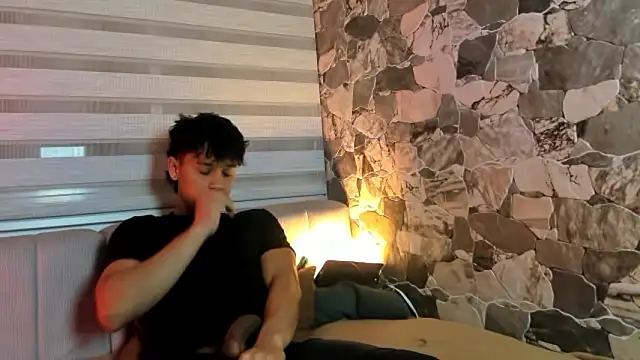 ZYZZ1312 online show from March 4, 2026, 5:59 am