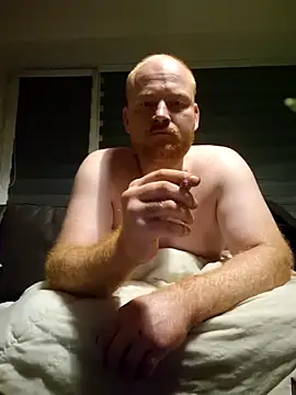 Snapshot of svenni2525 chatting on October 8, 2025, 5:57 pm svenni2525 online show from October 8, 2025, 5:57 pm