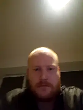 Snapshot of svenni2525 chatting on November 20, 2025, 12:55 am svenni2525 online show from November 20, 2025, 12:55 am