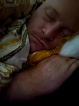 Snapshot of svenni2525 chatting on October 1, 2025, 7:02 am svenni2525 online show from October 1, 2025, 7:02 am