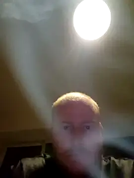 Snapshot of svenni2525 chatting on October 12, 2025, 6:20 pm svenni2525 online show from October 12, 2025, 6:20 pm