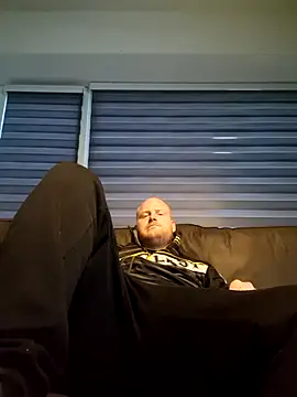 Snapshot of svenni2525 chatting on October 29, 2025, 4:17 pm svenni2525 online show from October 29, 2025, 4:17 pm