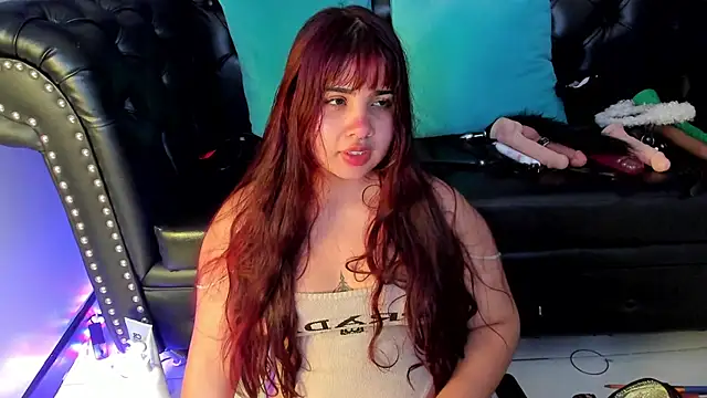 Zara Snow online show from April 28, 2026, 1:15 am