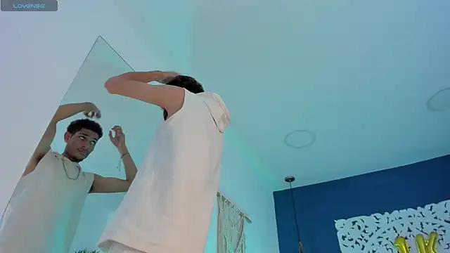 Snapshot of Adonis_WB chatting on November 12, 2025, 8:45 pm Adonis WB online show from November 12, 2025, 8:45 pm