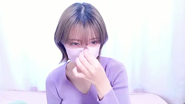 Azusa DoMybest online show from November 30, 2025, 5:30 am