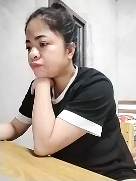 Mie rose online show from September 23, 2025, 2:24 pm