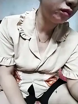 Mie rose online show from September 28, 2025, 7:04 am