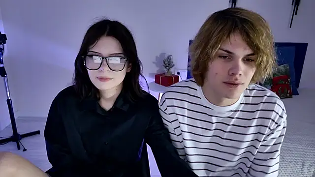 Bonnie And C1yde online show from January 14, 2026, 2:31 pm