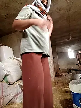 Snapshot of ezgi2545 chatting on October 24, 2025, 6:01 am ezgi2545 online show from October 24, 2025, 6:01 am