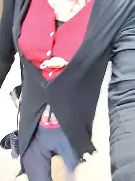 Snapshot of pink-mai chatting on November 21, 2025, 11:48 pm pink-mai online show from November 21, 2025, 11:48 pm