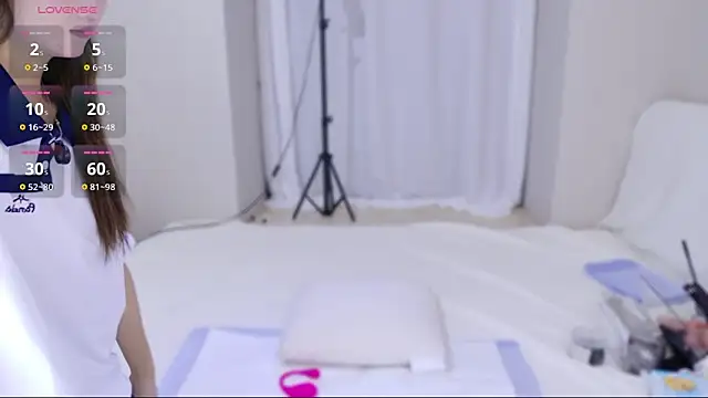 Snapshot of hanbaobao chatting on November 15, 2025, 9:57 am hanbaobao online show from November 15, 2025, 9:57 am