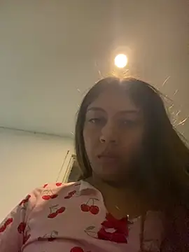 Sara-cooper2 online show from June 26, 2026, 3:23 am