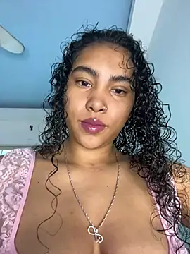 Snapshot of SophieD chatting on March 3, 2026, 2:02 pm SophieD online show from March 3, 2026, 2:02 pm