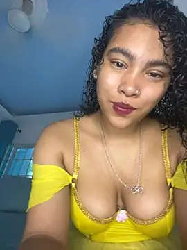 Snapshot of SophieD chatting on March 1, 2026, 12:38 pm SophieD online show from March 1, 2026, 12:38 pm