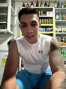 Snapshot of blackbullger_ chatting on November 5, 2025, 12:14 am blackbullger online show from November 5, 2025, 12:14 am