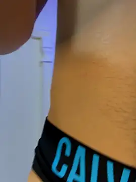 Snapshot of blackbullger_ chatting on November 5, 2025, 12:19 pm blackbullger online show from November 5, 2025, 12:19 pm