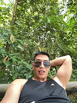 Snapshot of blackbullger_ chatting on October 13, 2025, 2:29 pm blackbullger online show from October 13, 2025, 2:29 pm