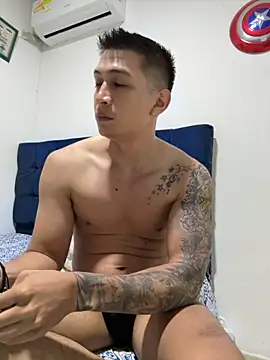 Snapshot of blackbullger_ chatting on October 12, 2025, 12:50 pm blackbullger online show from October 12, 2025, 12:50 pm