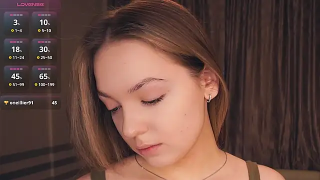 Snapshot of NguyetHankey chatting on December 2, 2025, 6:59 am NguyetHankey online show from December 2, 2025, 6:59 am