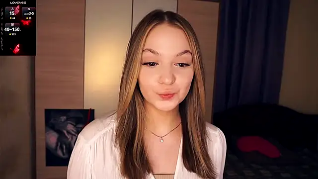 Snapshot of NguyetHankey chatting on October 25, 2025, 3:45 pm NguyetHankey online show from October 25, 2025, 3:45 pm