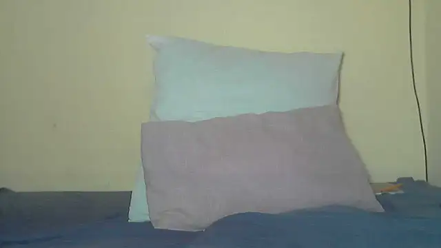 AnnabigpussyXO online show from March 9, 2026, 12:52 pm