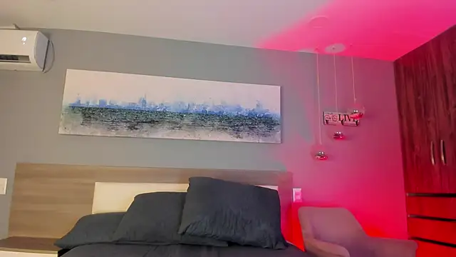  Ashly 77 online show from November 7, 2025, 7:51 pm