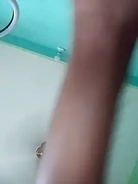 Snapshot of soft_drinks chatting on November 5, 2025, 10:18 am soft drinks online show from November 5, 2025, 10:18 am