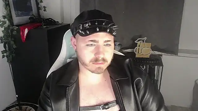 FabianKinky online show from September 26, 2025, 9:54 pm