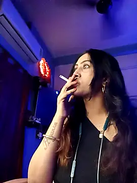 Love Beauty01 online show from February 11, 2026, 6:41 pm