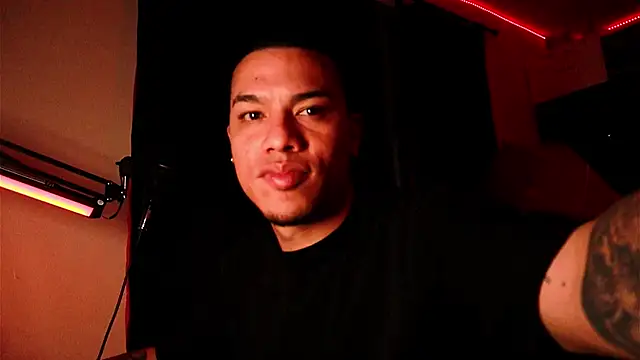 AlphaMasterXxx online show from October 9, 2025, 6:14 am