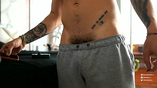 Snapshot of AlphaMasterXxx chatting on July 27, 2026, 3:19 pm AlphaMasterXxx online show from July 27, 2026, 3:19 pm