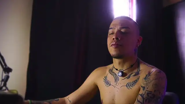 AlphaMasterXxx online show from February 6, 2026, 7:10 pm