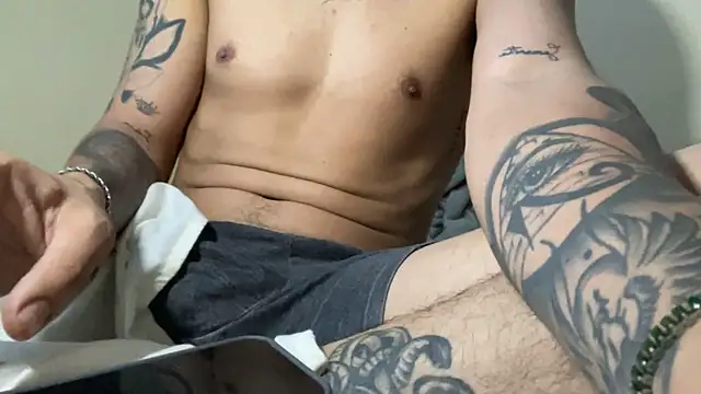 AlphaMasterXxx online show from September 21, 2025, 4:01 pm