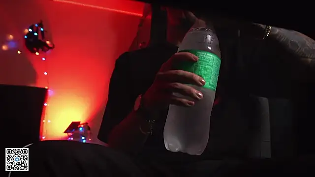 AlphaMasterXxx online show from February 18, 2026, 11:23 pm