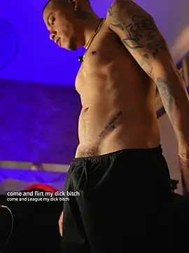 Snapshot of AlphaMasterXxx chatting on July 2, 2026, 2:23 am AlphaMasterXxx online show from July 2, 2026, 2:23 am