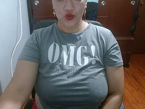 penelopefuckass online show from October 3, 2025, 1:42 am