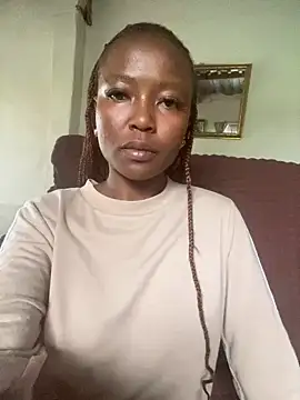 Snapshot of AngelaZamera chatting on April 22, 2026, 6:53 am AngelaZamera online show from April 22, 2026, 6:53 am