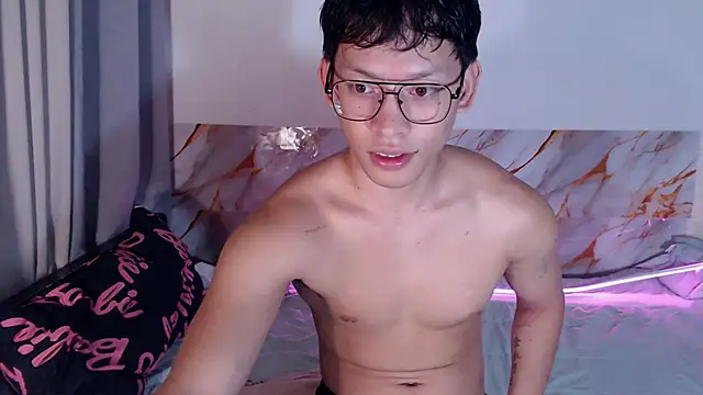 Snapshot of pinkcock_froi2305 chatting on May 2, 2026, 2:50 am pinkcock froi2305 online show from May 2, 2026, 2:50 am