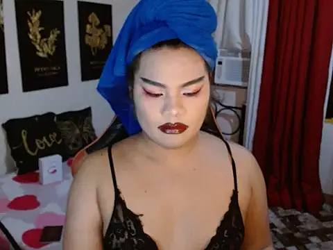 Snapshot of TSbrianaHugeCock chatting on November 7, 2025, 11:48 am TSbrianaHugeCock online show from November 7, 2025, 11:48 am