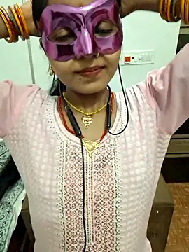 LOVE568 online show from May 17, 2026, 6:24 am