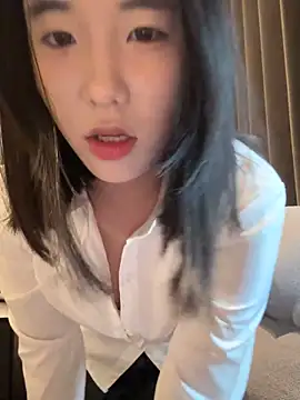 Snapshot of luluya1314 chatting on May 15, 2026, 8:12 am luluya1314 online show from May 15, 2026, 8:12 am