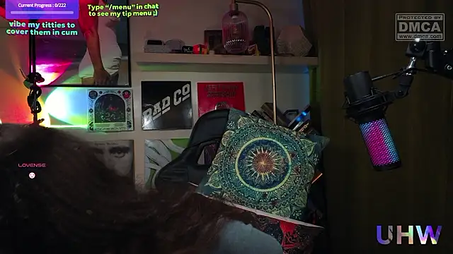 Snapshot of urhappywaifu chatting on February 10, 2026, 6:07 pm urhappywaifu online show from February 10, 2026, 6:07 pm