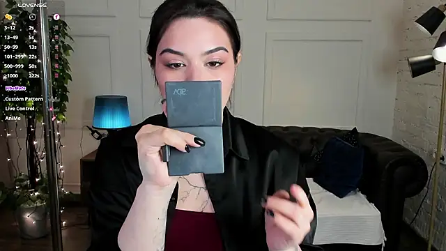 Snapshot of Dark_Moni chatting on March 14, 2026, 2:50 am Dark Moni online show from March 14, 2026, 2:50 am