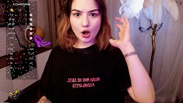 Snapshot of Dark_Moni chatting on November 5, 2025, 2:47 am Dark Moni online show from November 5, 2025, 2:47 am